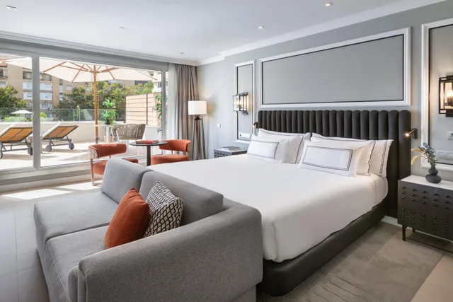 The Level, Junior Suite, Hydromassage, Terrace، The Level at Melia Sevilla 1/8