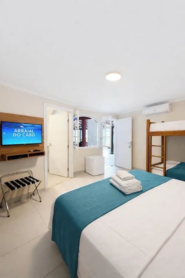 غرفة عائلية رباعية بسرير كوين وسرير بطابقين، Pousada Porto Praia 3/5