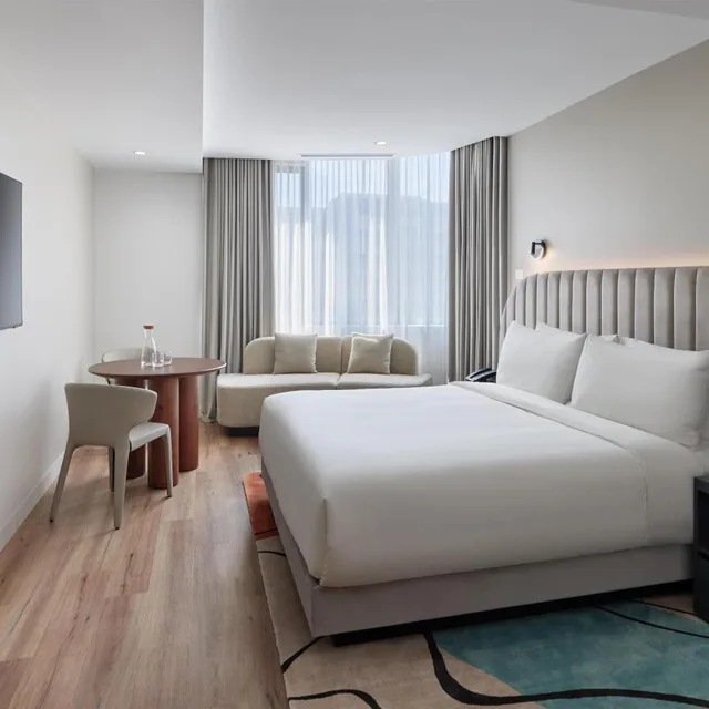Studio, King Bed, Den, Balcony، Hyatt House South Melbourne 1/3