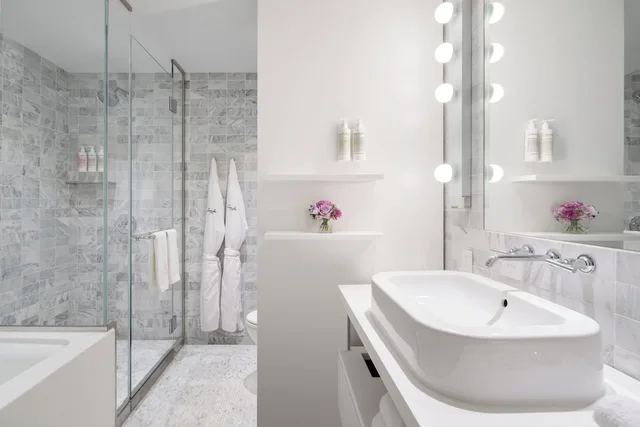 Junior Suite, Studio, King Bed, Sofa، Smyth Tribeca 4/5