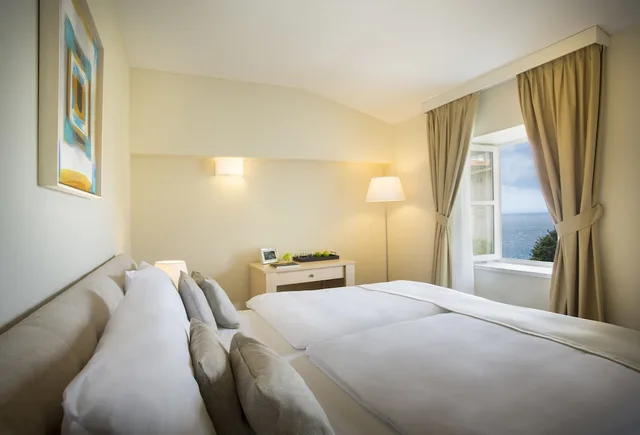 1 Bedroom, Apartment, King Bed, Sea View, Sofa, Balcony or Terrace, REMISENS VILLA BELVEDERE 3/7