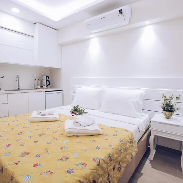 Studio, Balcony, Princess Kinli Suites Hotel 1/9