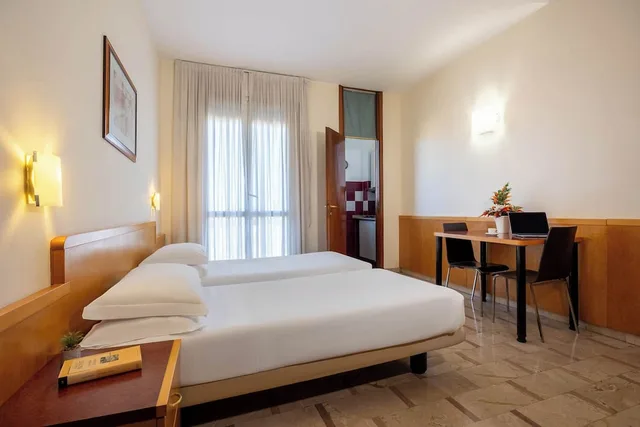استوديو بسريرين منفصلين بمطبخ صغير، iH ApartHotels Milano Argonne Park 3/10