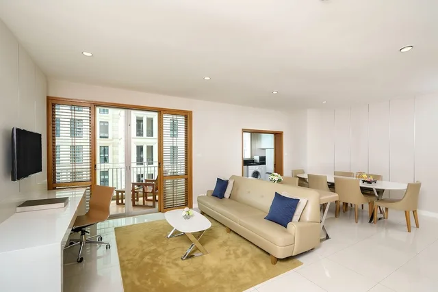 3 Bedrooms, Suite, 2 Double and Twin Beds, Balcony، Grande Centre Point Ploenchit Bangkok 7/10