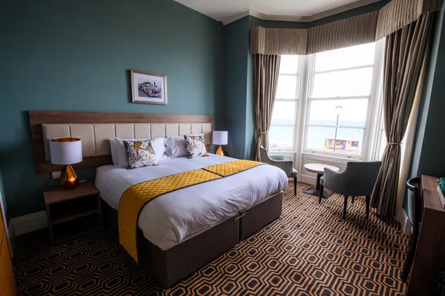 غرفة ديلوكس بسرير مزدوج أو سريرين منفصلين بإطلالة على البحر، Llandudno Bay Hotel 6/10