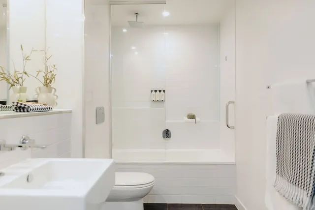2 Bedrooms, Adjoining, Apartment, 4 Beds، Punthill Williamstown 10/10