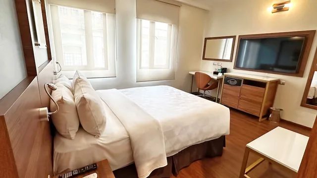غرفة قياسية بسرير مزدوج، The Ritz Ex Tulip Inn 1/3