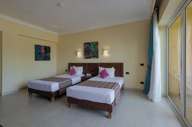 شاليه بسريرين منفصلين بإطلالة على البحر مع أريكة، Shoni Bay 3/10