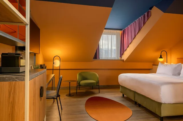 غرفة سوبيريور بسرير كينج، June Six Salzburg, a Tribute Portfolio Hotel 1/5