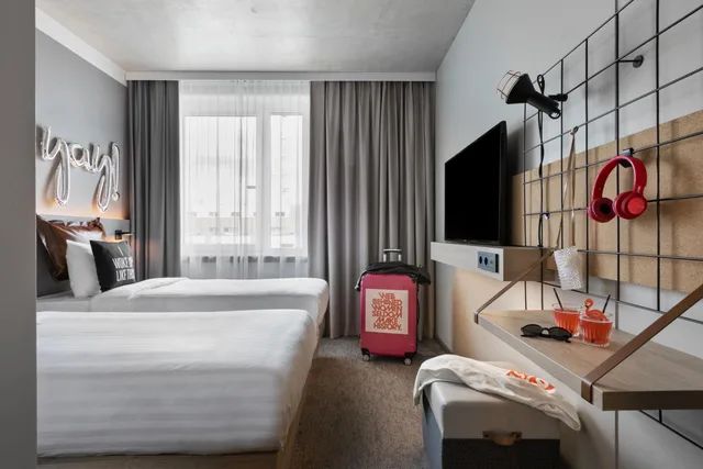 Moxy Sleeper, Twin Beds، Moxy Bremen 1/5