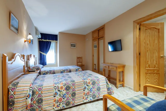 غرفة بسريرين منفصلين، Hotel Philadelfia 2/7