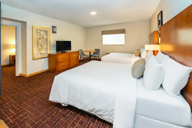 جناح عائلي، Banff Inn 2/6
