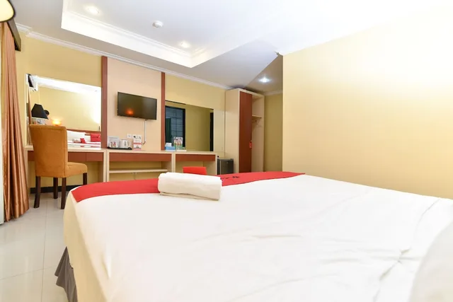 غرفة بسرير مزدوج، Reddoorz Plus Near Mall Bali Galeria 2 3/5