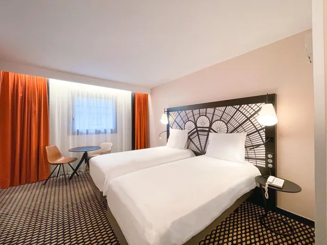 غرفة قياسية بسريرين منفصلين، Mercure Paris Porte De Versailles Expo 2/10
