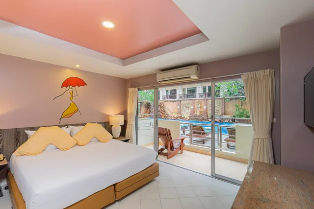 Standard, Pool Access، Bella Villa Prima 1/4