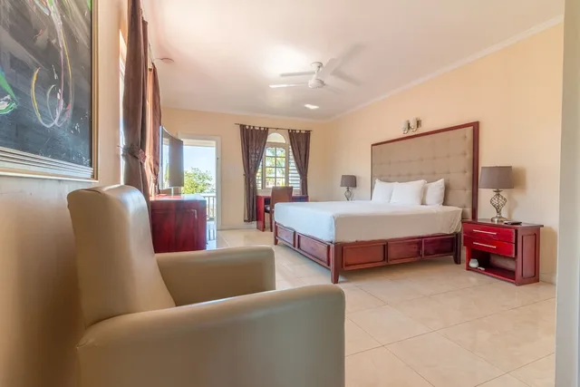 جناح عائلي بسرير كينج وسريرين مزدوجين، Travellers Beach Resort 5/10
