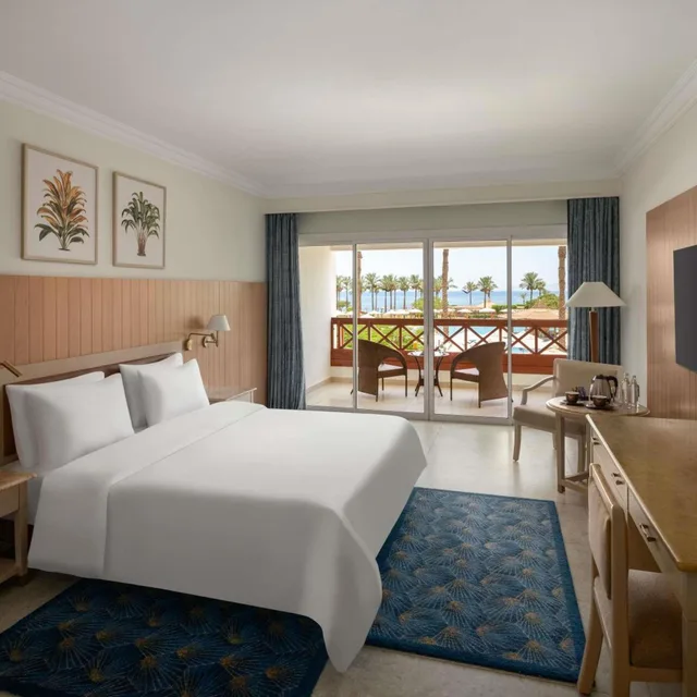 Classic, King Bed, Pool and Sea View، Movenpick Taba 6/10