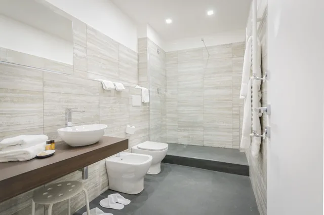 جناح بسريرين كوين بغرفتي نوم مع أريكة، Genova46 Suites & Rooms 4/4