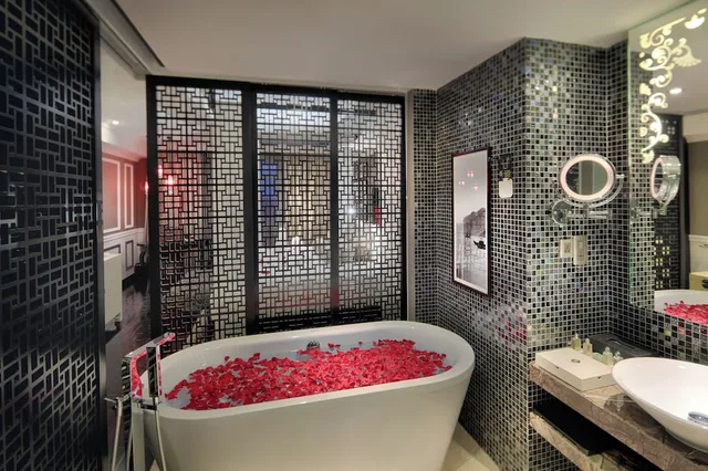 غرفة ديلوكس بسريرين منفصلين، HOTEL ROYAL HOI AN, The Legacy by the River 7/7