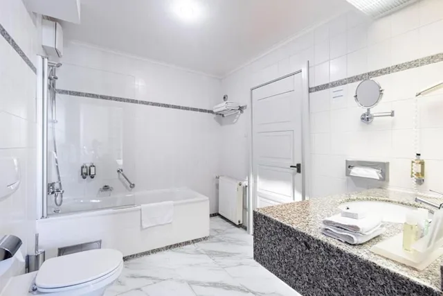 Tower, Suite, King Bed، Grand Hotel International 7/8