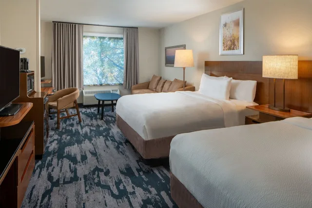 Room, Multiple Beds, Accessible، Fairfield Inn & Suites Memphis Germantown 2/4