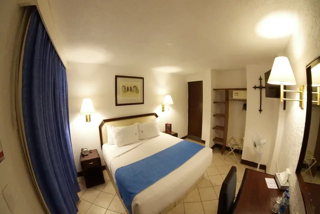 غرفة قياسية بسرير مزدوج، Collection O Hotel Del Portal, Puebla 3/7