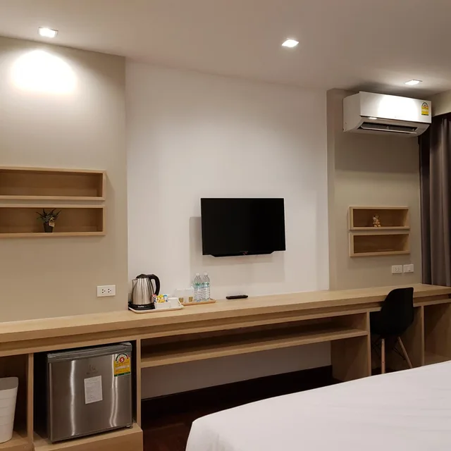 Deluxe, Double or Twin Bed, Florida Hotel 3/7