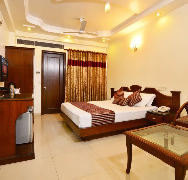 غرفة ديلوكس بسرير مزدوج، Hotel Shipra International 6/10
