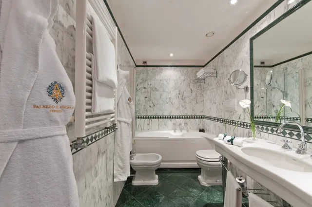 Junior Suite, Jetted Tub, Sina Palazzo Sant'angelo 3/3