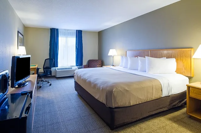 غرفة قياسية بسرير كينج، Quality Inn Princeton 9/10
