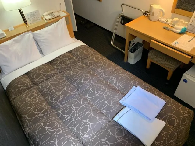 غرفة بسرير نصف مزدوج، Az Inn Obu 3/3