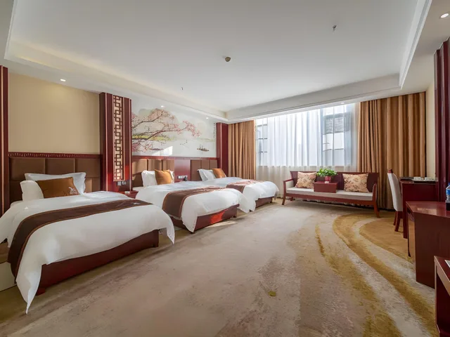 غرفة ثلاثية بثلاثة أسرّة، GreenTree Eastern Kunming Baiyun Road Tongde Square Hotel 2/2