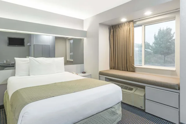غرفة بسرير كوين، Baymont by Wyndham Henrietta/Rochester 1/10