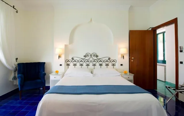 غرفة قياسية بسرير مزدوج، Hotel Aurora Amalfi 1/10