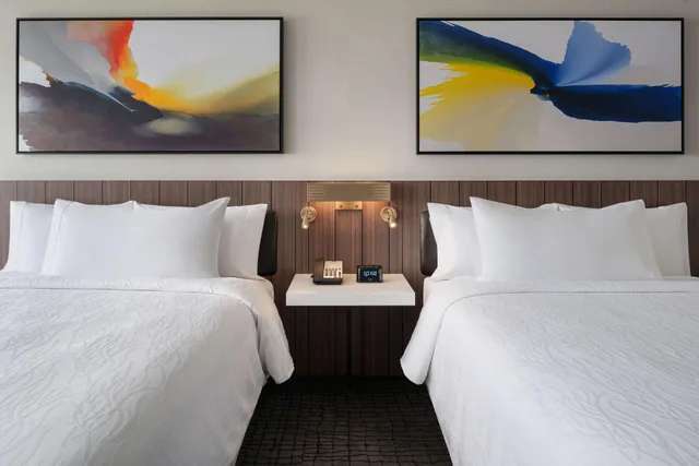 غرفة بسريرين كوين بإطلالة على النهر لذوي الإعاقة، Hilton Garden Inn Camden Waterfront Philadelphia 1/2