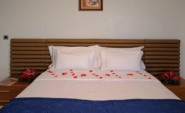 شقة فاخرة بسرير كينج بإطلالة على المدينة بشرفة بغرفة نوم واحدة، Appart Hotel Mouna 3/5