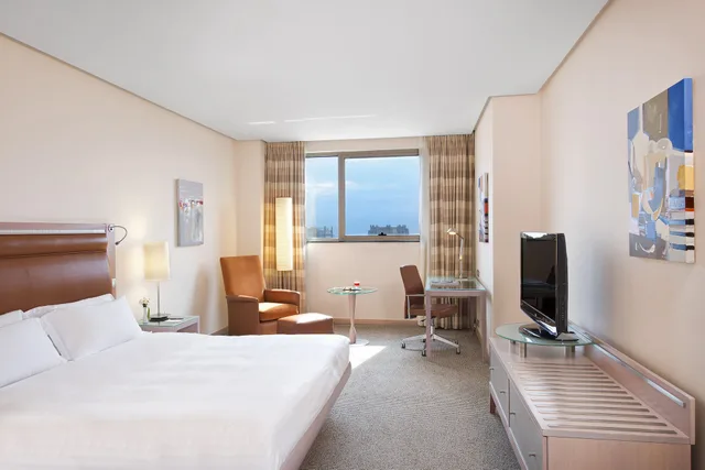 Melia, Twin Beds، Melia Valencia Palacio de Congresos Formely Hilton Valencia 6/10