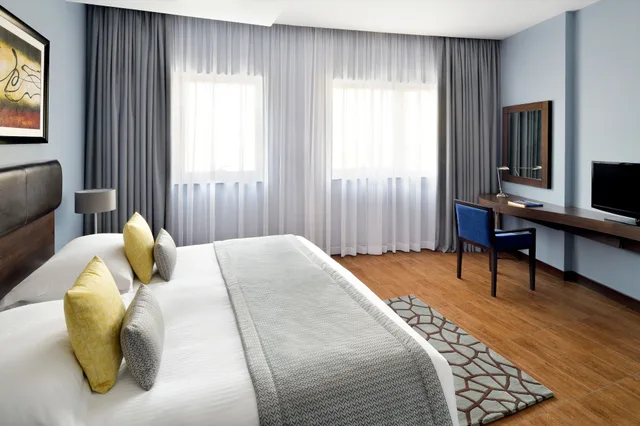 شقة بسرير كينج بغرفة نوم واحدة، Movenpick Hotel Apartments Al Mamzar 2/10