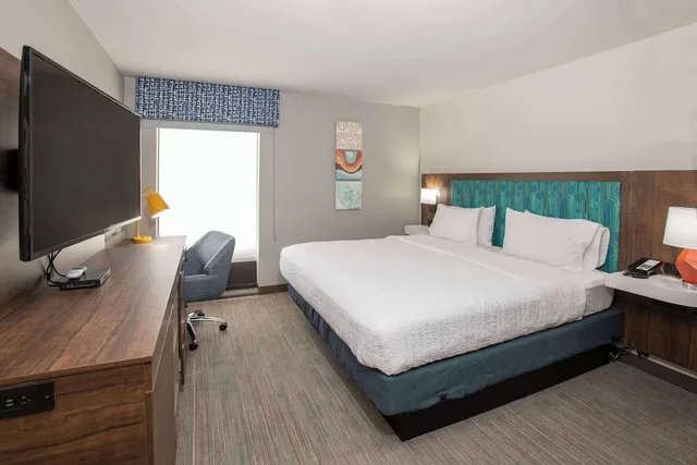 جناح بسرير كينج بمطبخ صغير، Hampton Inn Dry Ridge 1/8