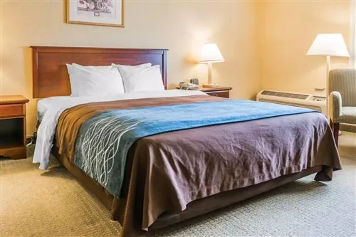 غرفة قياسية، Rodeway Inn Mercer I-80 1/3