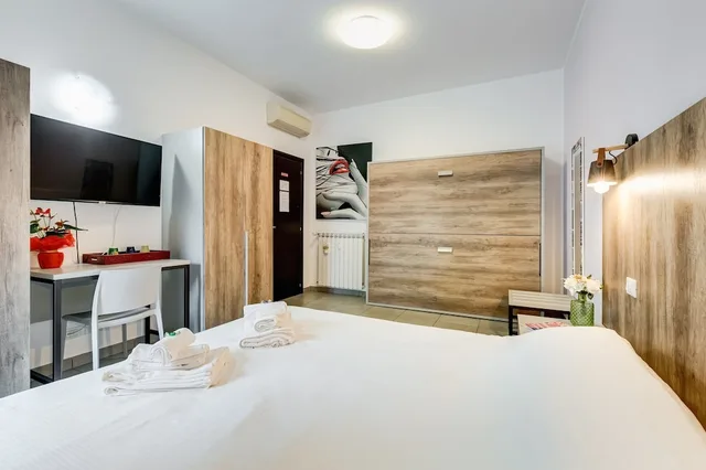 غرفة ديلوكس بسريرين منفصلين بحمام خاص، B&B Casa Der Poeta 1/6