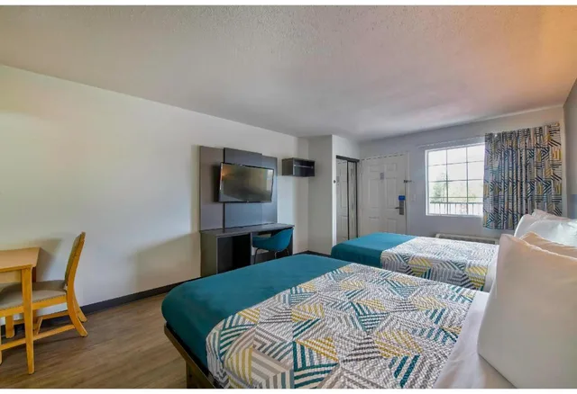 2 Full Beds - Smoking، Studio 6 Extended Stay - Pascagoula, MS 4/6