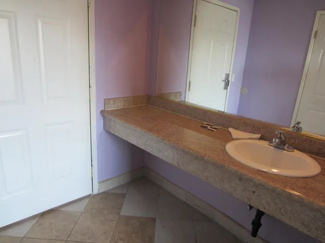 غرفة بسرير كوين، Starlight Inn Valley Blvd 3/4