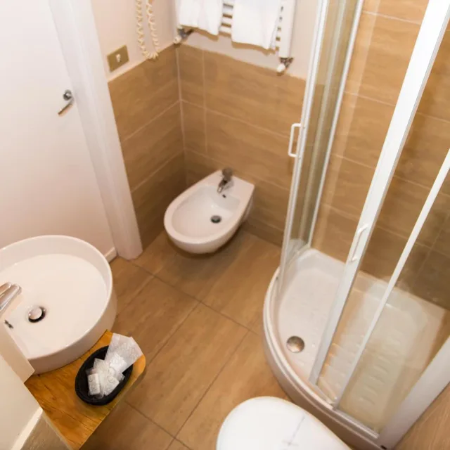 غرفة صغيرة مزدوجة، Hotel Touring Wellness Beauty 4/5
