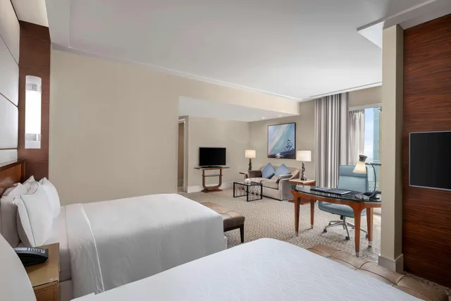 Executive, 2 Queen Beds, City View, Conrad Jabal Omar Makkah 3/5