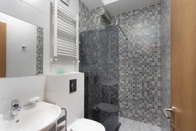غرفة قياسية ثلاثية، Brooch Boutique Hotel 3/3