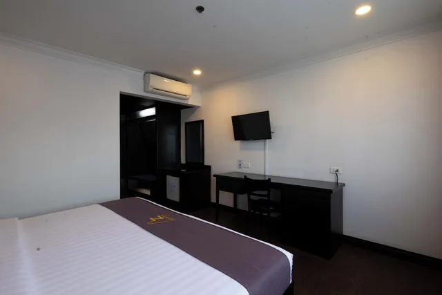 غرفة ديلوكس بسرير مزدوج، Azumaya Hotel Phnom Penh 5/8