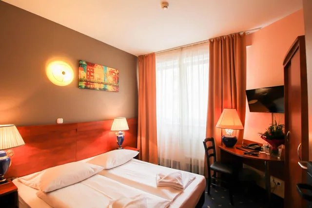 غرفة بسرير مزدوج، Atrium Charlottenburg 6/10