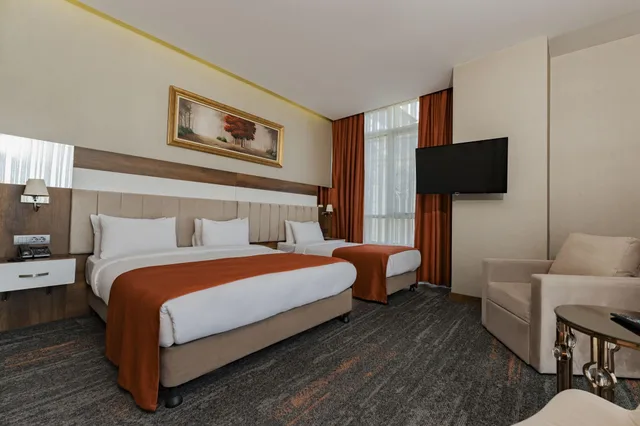 غرفة عائلية رباعية بغرفتي نوم للمدخنين، Vespia Hotel 4/8