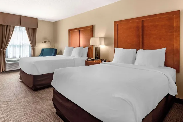 غرفة قياسية بسريرين مزدوجين، Comfort Inn Augusta Me 1/10